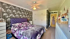 Photo 5- click for photo gallery